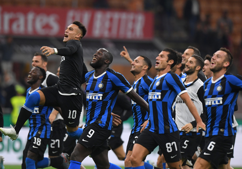 马卡：皇马本赛季防空能力薄弱，失球中有三成为对手头球破门（马卡：皇马本季高空防守不佳，失球中三成为对手头球所致）