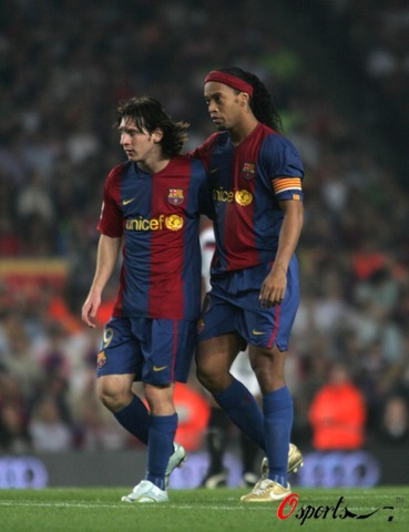 达拉博纳：03年欧冠决赛前，大因扎吉和舍瓦发生争执互相辱骂（达拉博纳称：2003年欧冠决赛前，皮波因扎吉与舍甫琴科激烈争吵并互相辱骂）