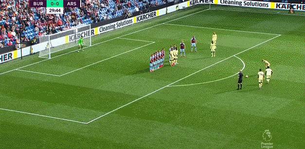 意媒：布雷默和鲁加尼今日参与全队合练，弗拉霍维奇在旁观看（意媒：布雷默与鲁加尼今日随队合练，弗拉霍维奇在场边观摩）