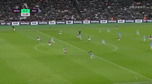 曼城斯特林末节进球助球队获胜（斯特林末段破门助曼城取胜）