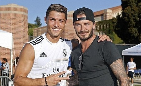 图多列告别三镇：感激一切，武汉永远是我职业生涯的特别篇章（图多列与三镇挥手告别：心怀感恩，武汉将永远是我职业生涯的特别一页）