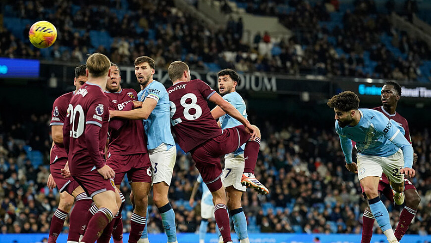 图片报：拜仁三将晒AI生成胡子照片，参与活动呼吁关注男性健康（图片报：拜仁三将晒AI胡须照，参与公益活动呼吁关注男性健康）