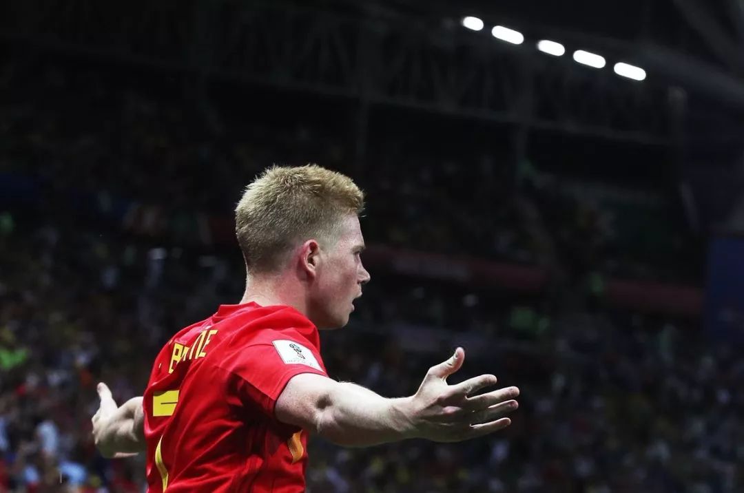 官方：泽林斯基战维罗纳轰出的世界波当选意甲11月最佳进球（官宣：泽林斯基对维罗纳的世界波获评意甲11月最佳进球）